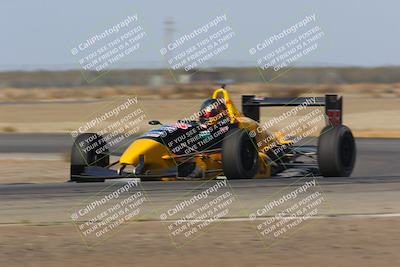 media/Oct-29-2022-CalClub SCCA (Sat) [[e05833b2e9]]/Race Group 2/Qualifying (Sweeper)/